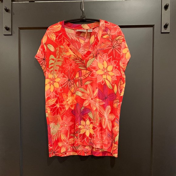 Chico's Tops - 3/$25 Chico's Travelers Tee Chico Size 1